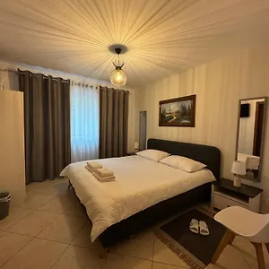 Xhelo's , Tirana Albania